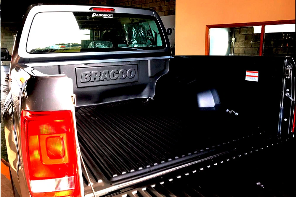 accesorio-cobertor-plastico-camioneta-4x4